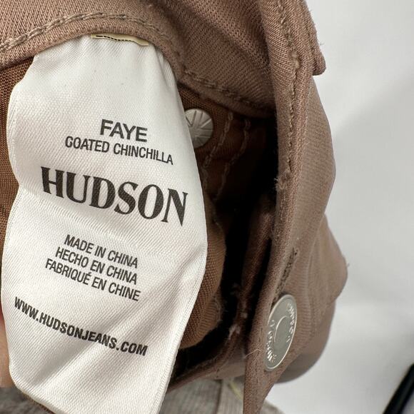HUDSON NWT Faye Ultra High-Rise Flare Jean in Coated Chincilla // 31 - Picture 13 of 16
